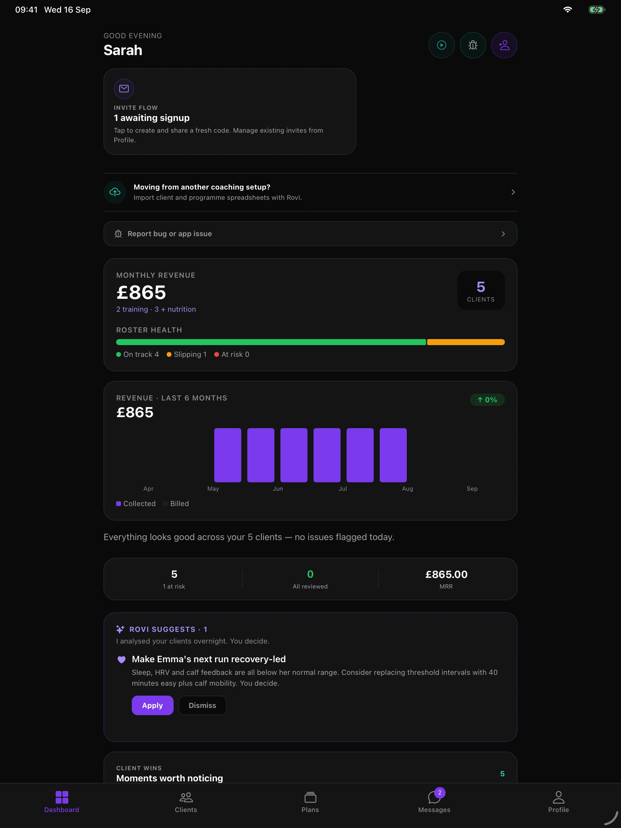 Roviqo coach dashboard showing roster health, revenue and Rovi suggestions